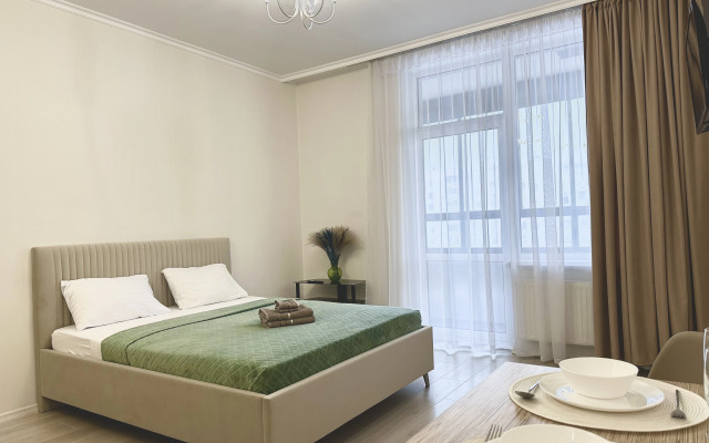 Квартира Просторная уютная и современная студия  на Родонитовой 35