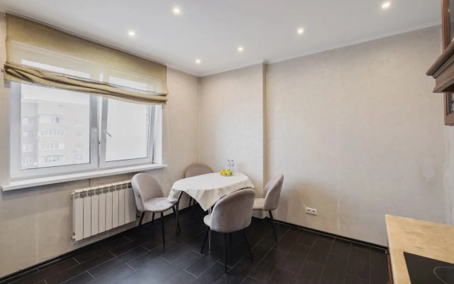 1 Dobrye Sutki na Sverdlova Flat