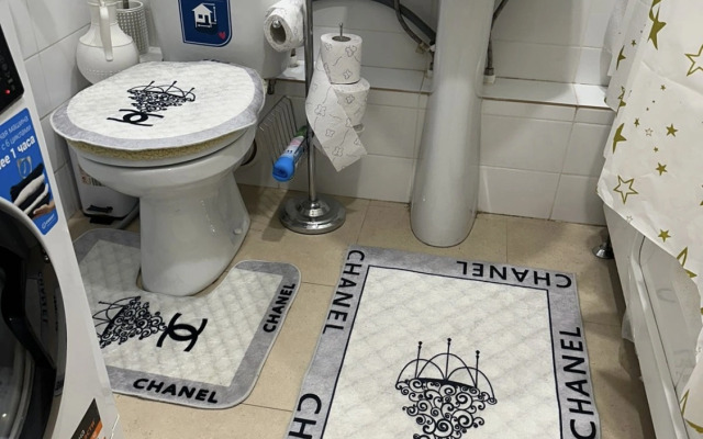 U Znamenitoy Mikrokhirurgii Glaza Imeni Fedorova Flat
