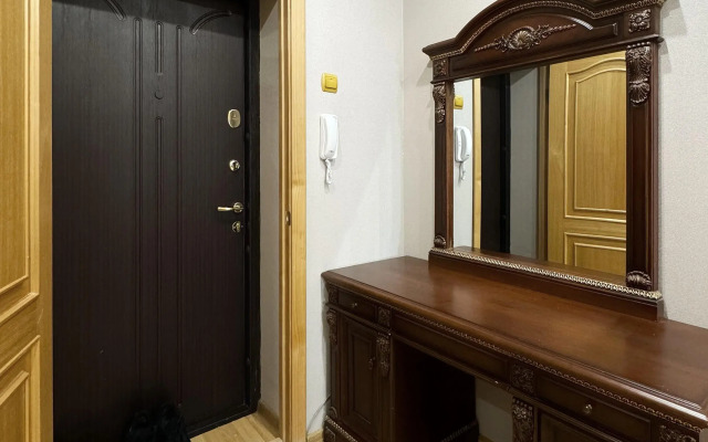 Dvukhkomnatnaya kvartira v tsentre goroda Flat
