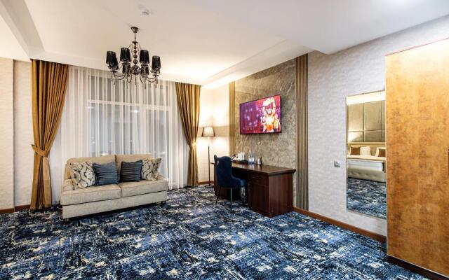 Mirotel Hotel