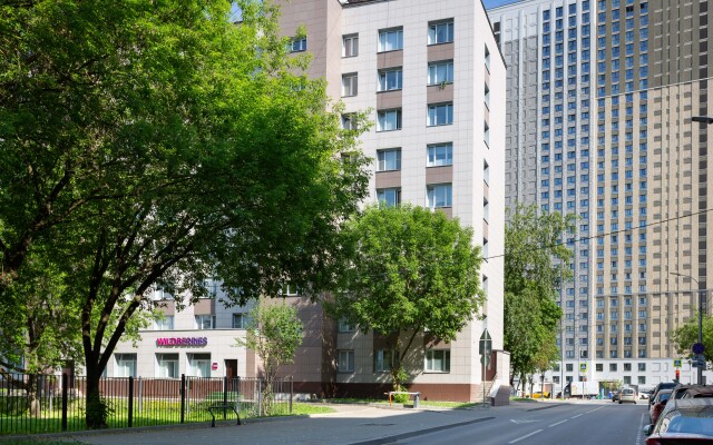 Апартаменты GOSTIO студия у метро Селигерская