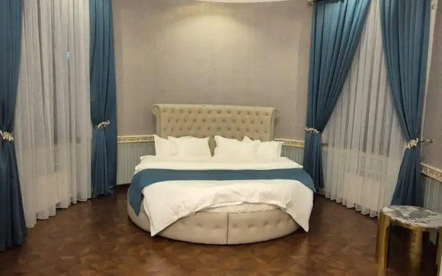 Отель Madonna SPA 