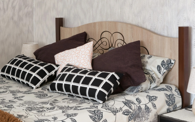 Sunny Volkov 21 Flat