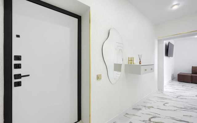V Novom Zhk Flat