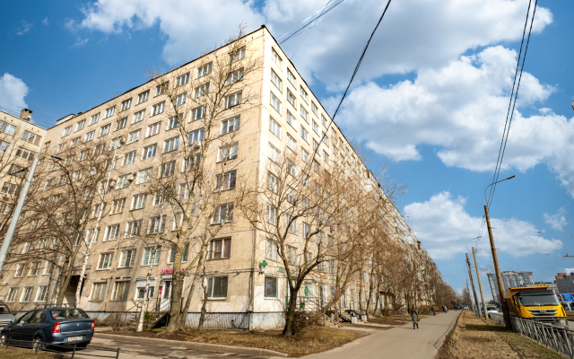 Dlya 4 gostey u metro Kupchino s konditsionerom Apartments