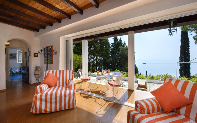 Гостевой Дом Villa Myrtia Corfu