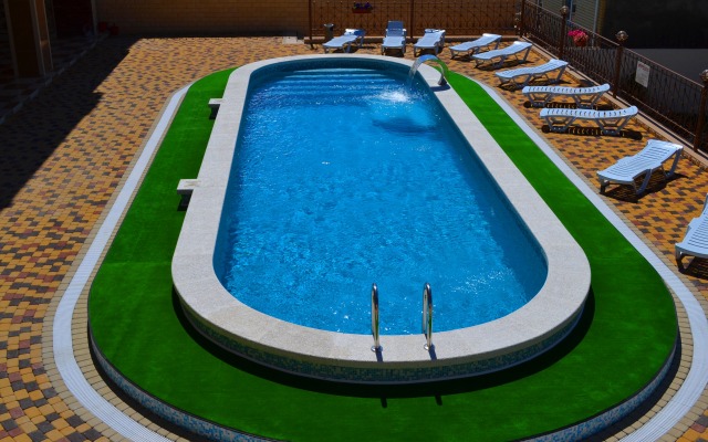 Lev Guest House