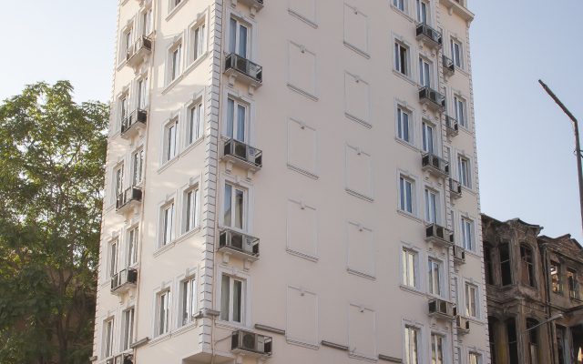 Grand Liza Hotel