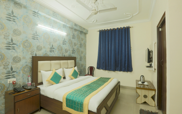 Airport Hotel Mayank Residency