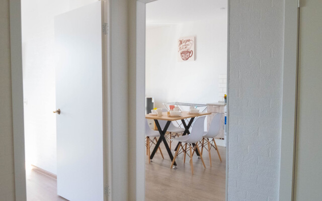 Evrodvushka c Novym Remontom V Tsentre Goroda Apartments