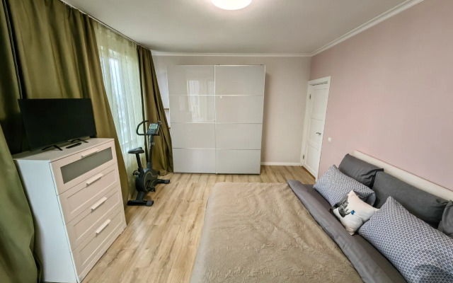 Dizaynerskaya U Krokus Ekspo Flat