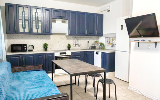 Апартаменты Евро Двушка Дельфины Попугаи