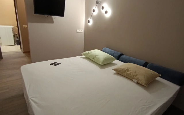 Квартира Евродвухкомнатная квартира с видом на парк Горького