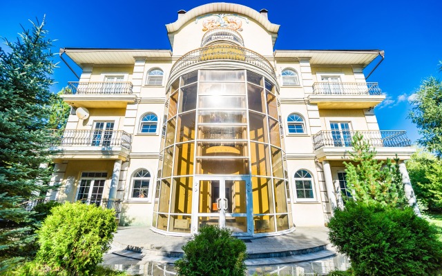 Shikarny Dom V Aprelevke S Basseynom I Saunoy Private house