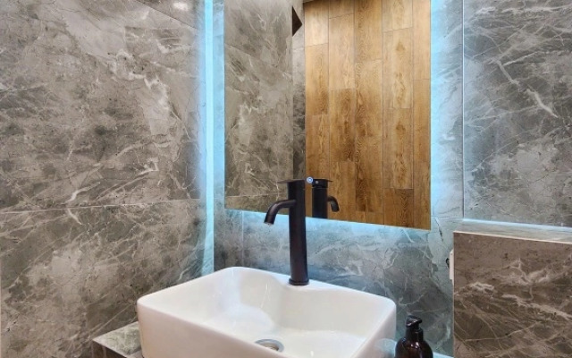 Апартаменты Comfort Home Вип в Метрополис 3