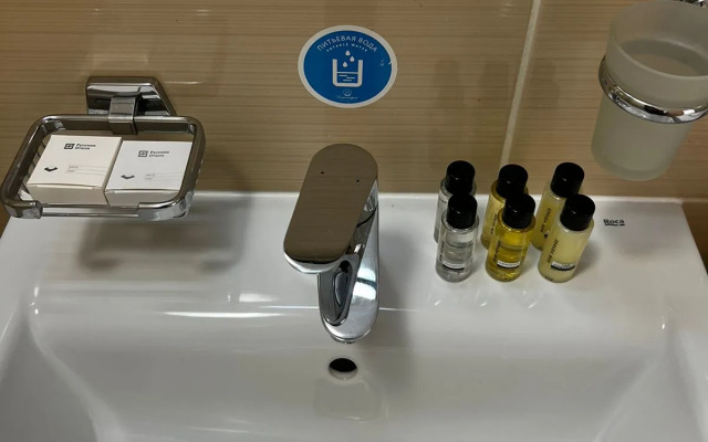 Parusnaya 21 Apartment 1