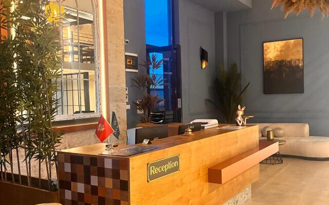 Invictus Hotel