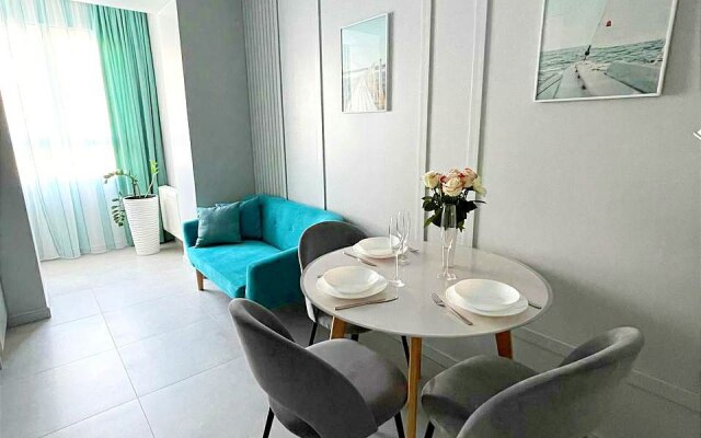 Na Baltiyskom Poberezhye Apartments