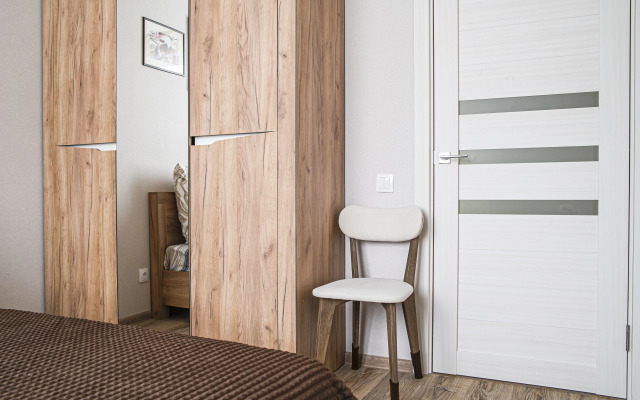 Апартаменты SunSet Чазова 2