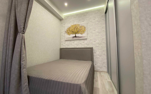 Zhk Poseydon 830 Mamayka Zonirovannaya Studiya (Trustcontrol) Flat