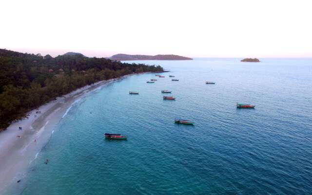 Бунгало Ben white beach