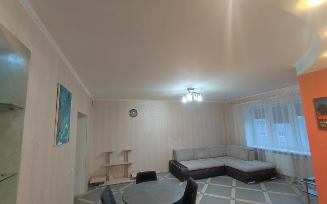 Квартира на улице Озёрной