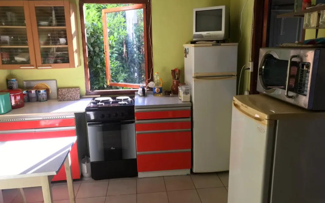 Vegy Guest House