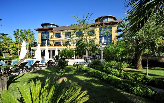 Villa Augusto Boutique Hotel