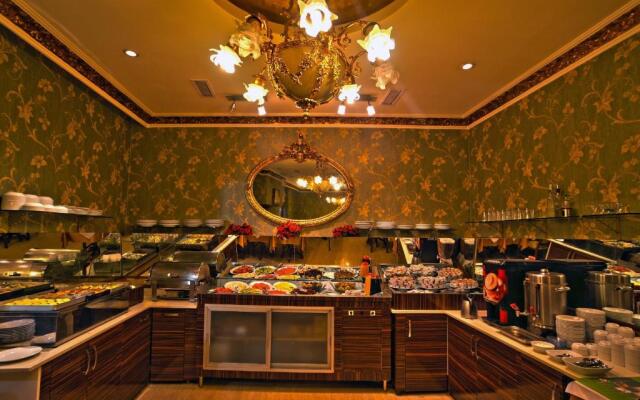 Nil Hotel