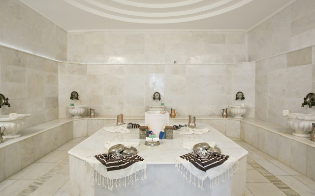 MCG Hotels Thermal Spa Convention Center