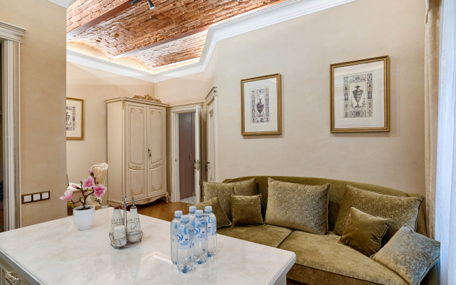 Апартаменты Апарты Люкс на Большой Морской 34