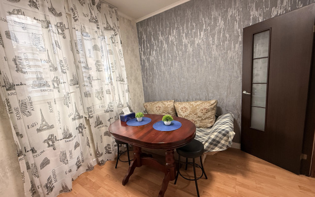 Квартира на Курыжова 19