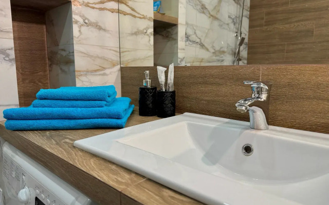 Apartamenty Avrora Shiroko Kholodnaya 8. 2 etazh