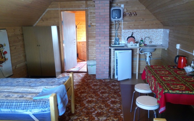 Kizhanin Guest House