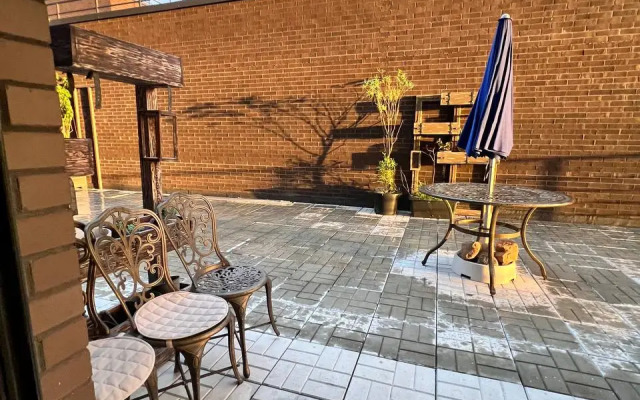 Studiya s Terrasoj Flat