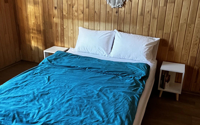 Na Gagarina 6 Private house