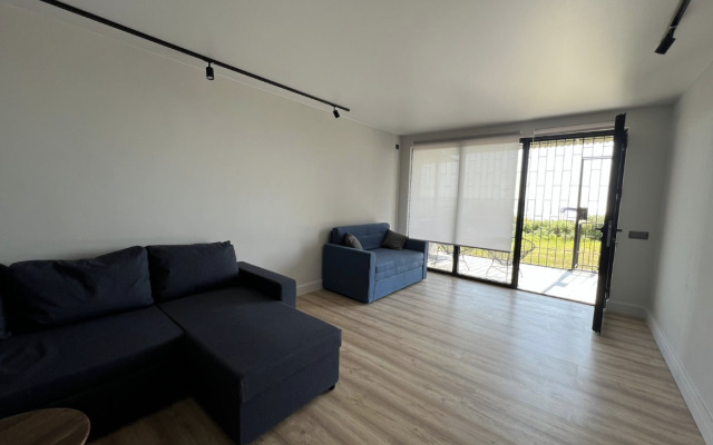Na Beregu Morya Apartments
