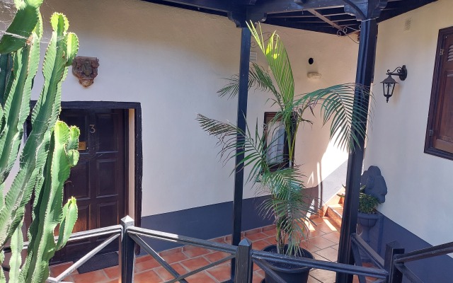 Апартаменты Apartamentos Monasterio de San Antonio Adults Only