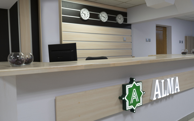 Alma Hotel