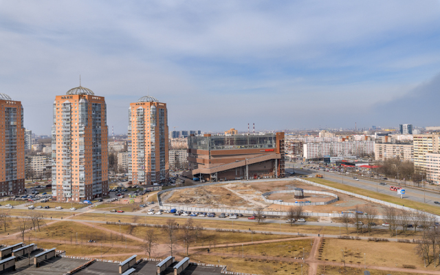 V Sovremennom Dome Pryamo U m.Mezhdunarodnaya Apartments