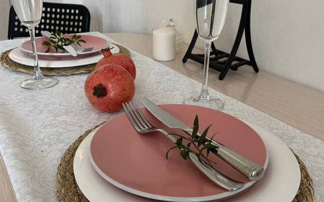 S Vidom Ptich'ego Poleta Apartments