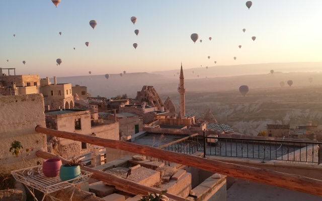 Отель Cronos Cappadocia Uchisar