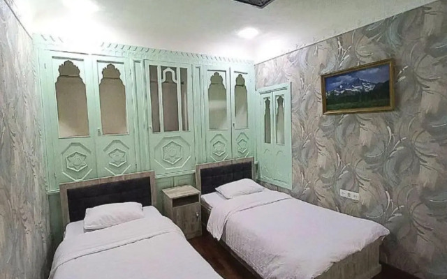 Colibri Traditional Guest House