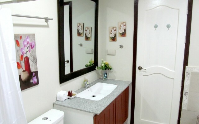 Venezia Suites Hotel