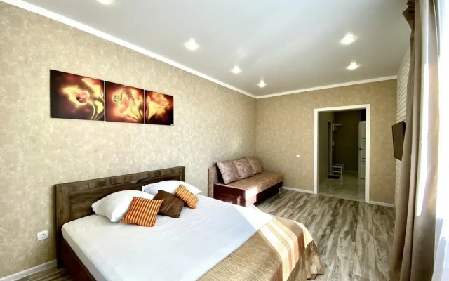 Квартира в теплых тонах на улице Салмышская