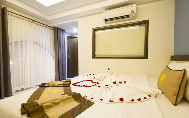 Happy Sky Hotel