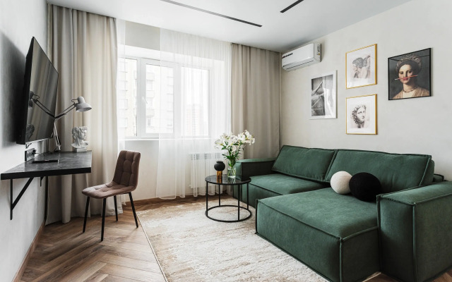 Dvukhkomnatnaya S Novym Remontov Naprotiv Opernogo Teatra Apartments