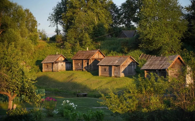 Russian Seasons Selo Vyatskoe Hotels 4*