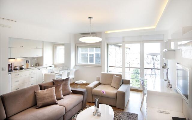 Nuru Ziya Residence